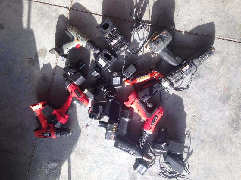 Drills, chargers and batteries