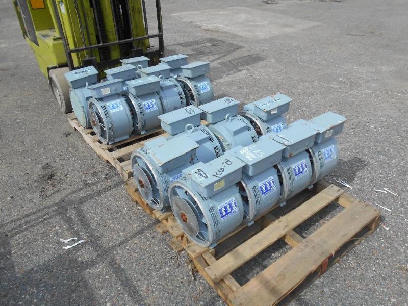 One Synchronous AC Generator  Motor. NO RESERVE