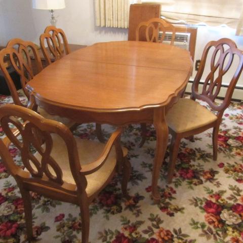 French Provincial Dine Set