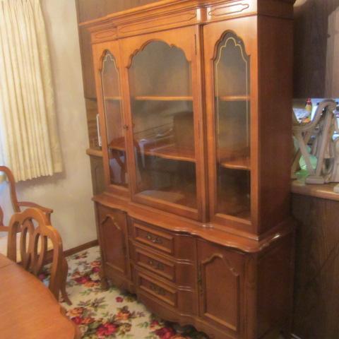 French Provincial Hutch
