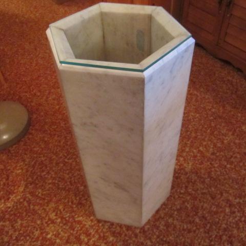 Marble Stand