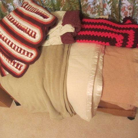 Wool Blankets, Afghans, Fleece