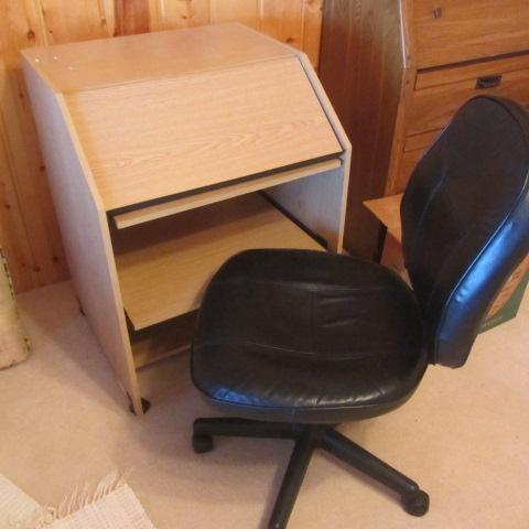 Computer Table & Chair
