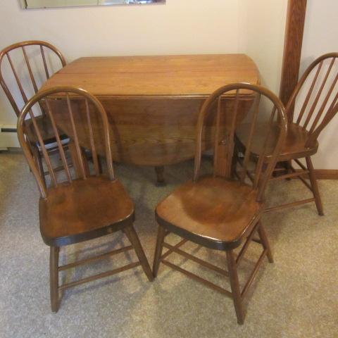 Antique Oak Table & 4 Chairs