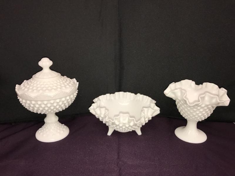 lot 5A image: 3 Fenton Hobnail pieces. Short compote is 8 ...
