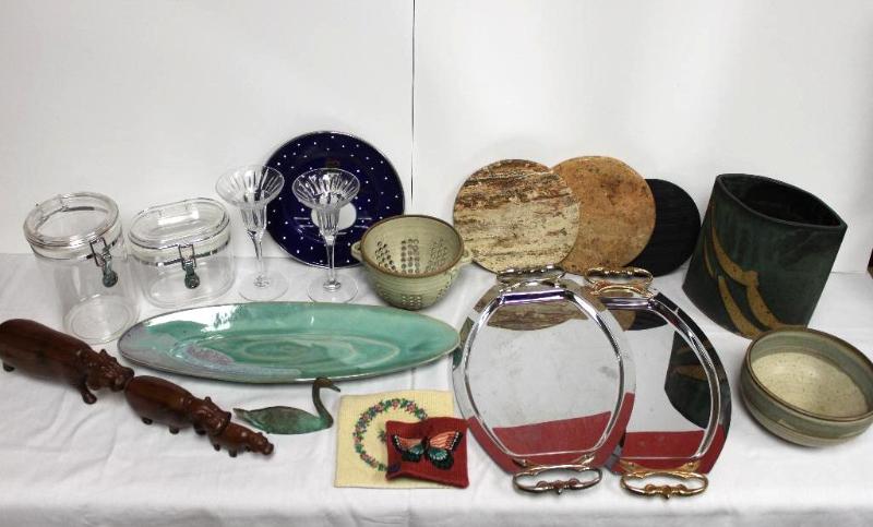 lot 99 image: Lot of various Kitchenware - Travertine hot-...