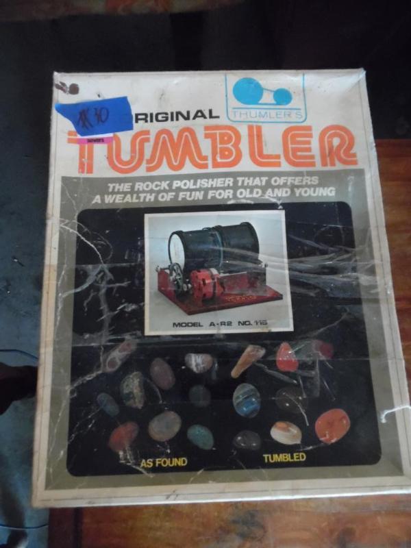 Old rock tumbler, works...