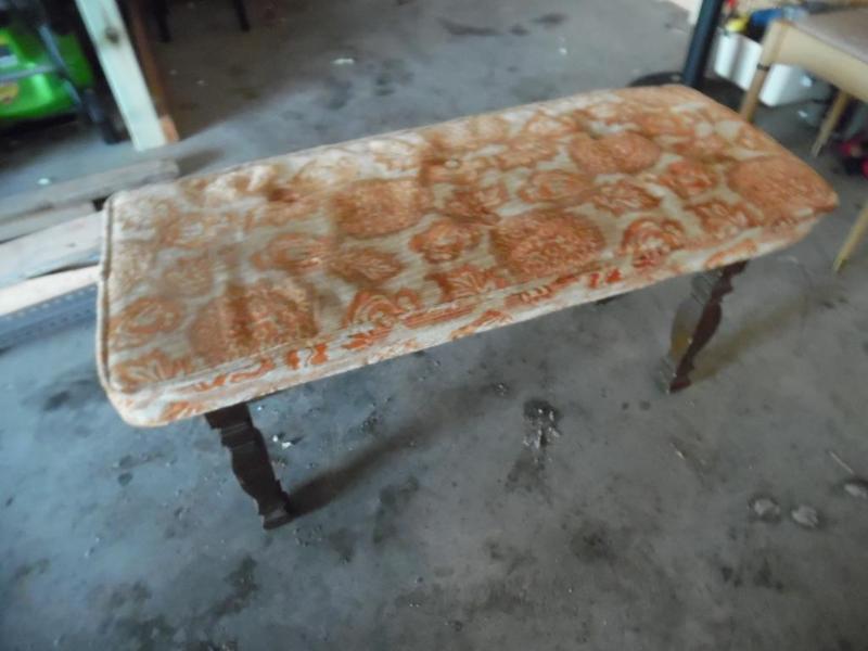 Vintage bench, great refurbish project....