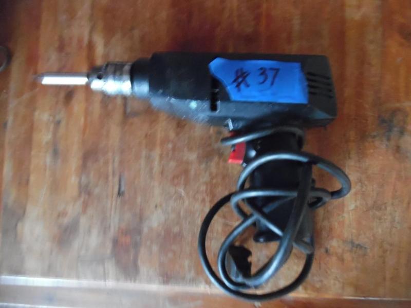 38 Craftsman drill, corded. &nbspWorks...