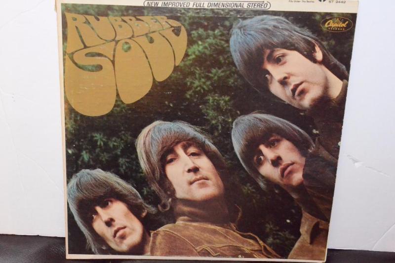 lot 15 image: The Beatles Rubber Soul Album by Capitol Re...