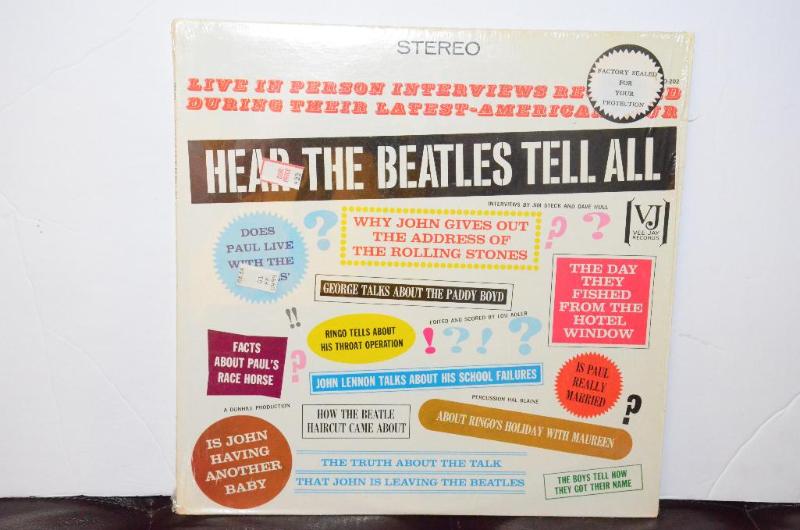 lot 30 image: Vee-Jay Records Hear the Beatles Tell All R...