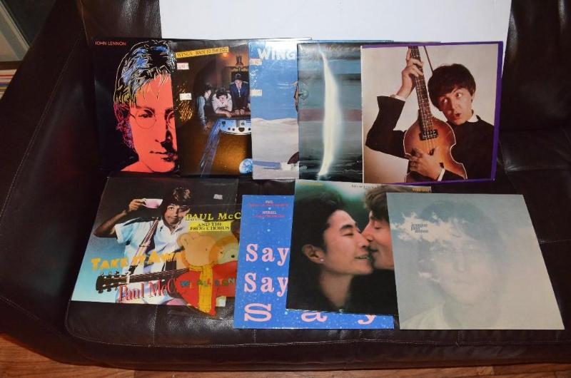 lot 78 image: Apple Records John Lennon Imagine Plastic On...