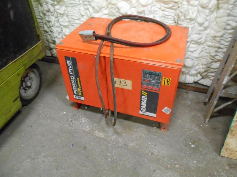 lot 4 image: Charter Power Ranger II 36 Volt Battery Charger. Works. NO RESERVE