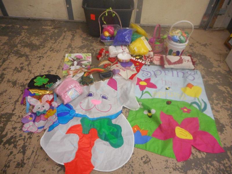 Lot of Spring Decor