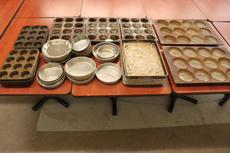lot 9 image: Large Lot of Various CommercialRestaurant Pa...