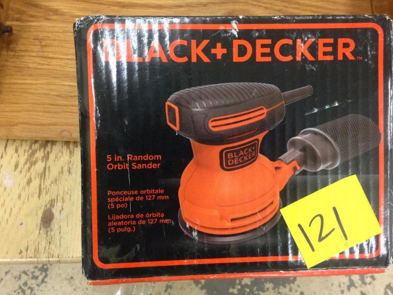 lot 121 image: Black & Decker random orbit sander