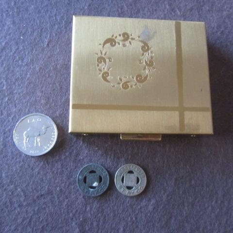 lot 110 image: Street Car Tokens, Somalia Coin, Holder