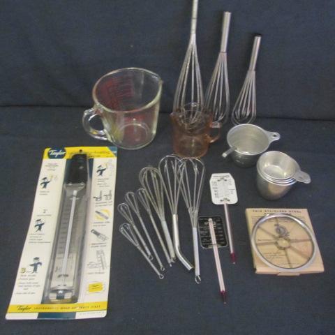 lot 131 image: Kelloggs Measure, Thermometers, Gadgets