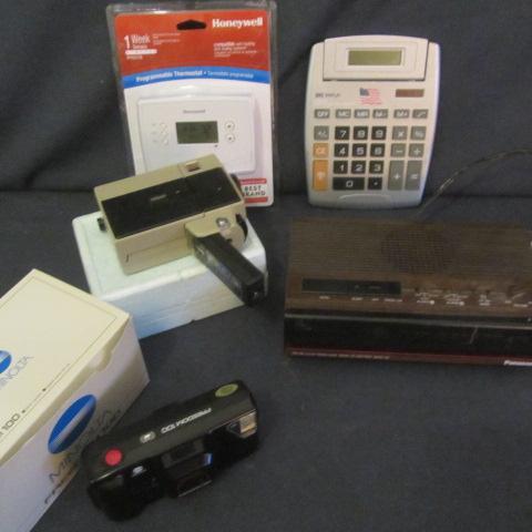 lot 140 image: Cameras, Calculator, Radio Alarm