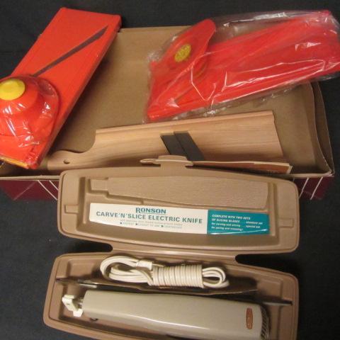 lot 170 image: Electric Knife, Slicers