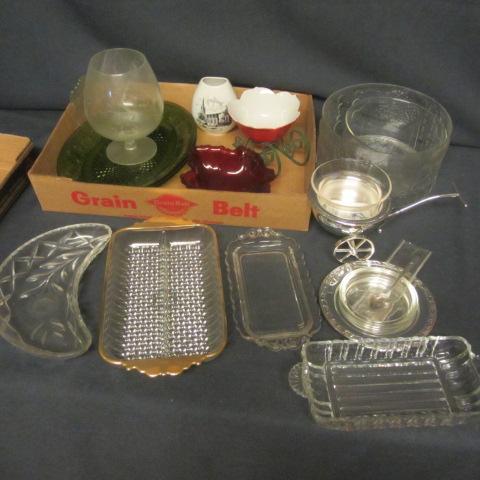 lot 182 image: FB Rogers Cart, Trifle Bowl, Relish