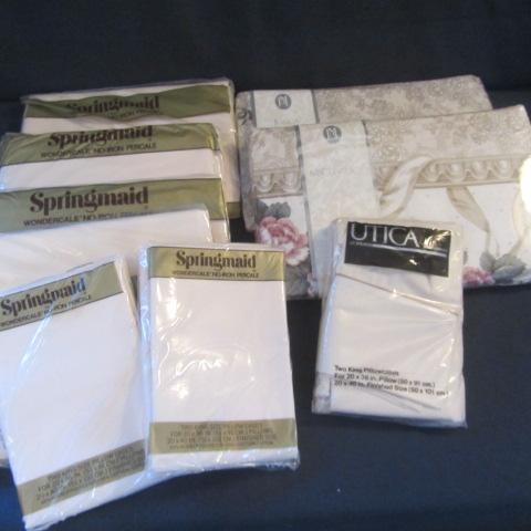 lot 208 image: New Sheets - Twin Bed, Pillow Cases