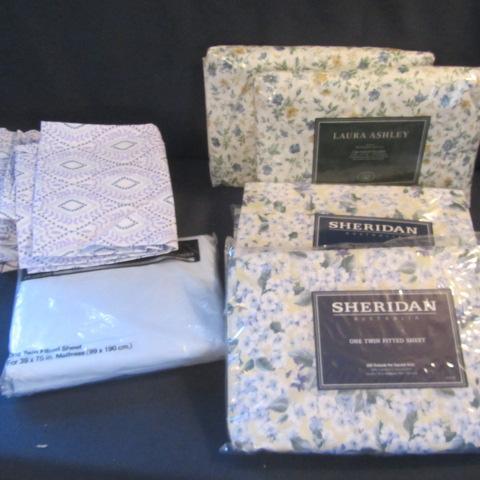 lot 210 image: Twin Bed Sheets