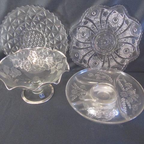 lot 22 image: Vintage Glass Trays, Bowls & Relish