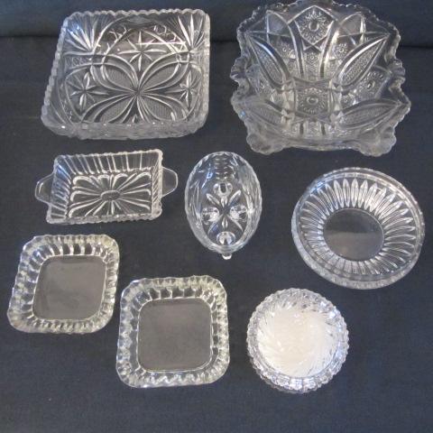 lot 82 image: Vintage Bowls, Ashtrays, Powder Dish