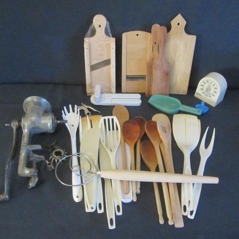 lot 97 image: Kitchen Utensils & Gadgets