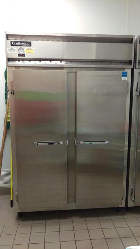 2 Door 52 Continental 115 volt Refrigerator ...