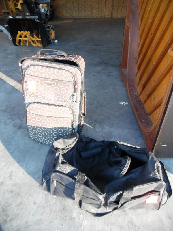 lot 15 image: Suitcases