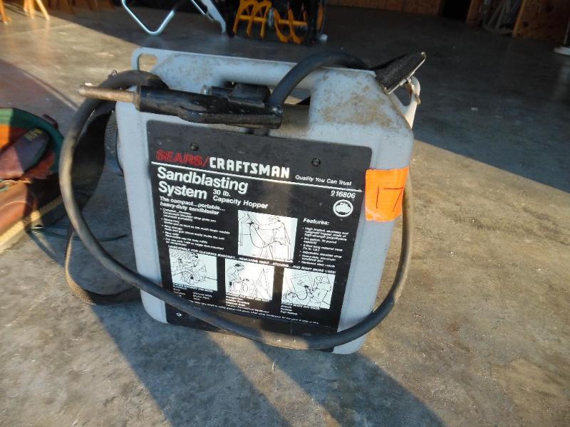 lot 17 image: Sandblasting