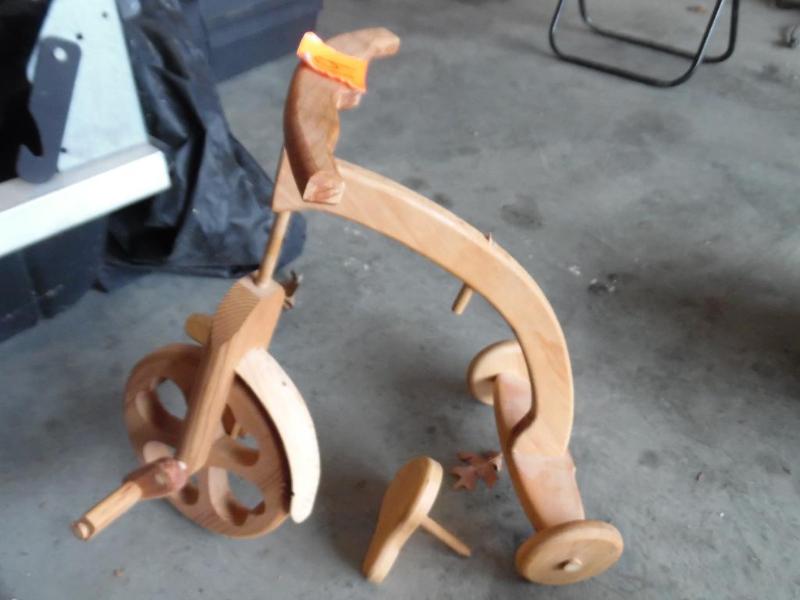 lot 19 image: Wooden tricycle