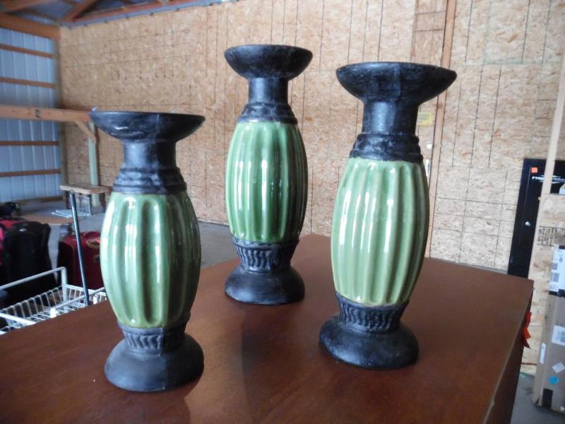 lot 18 image: Candle Holders