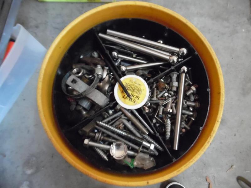 lot 25 image: Fasteners and Hardware