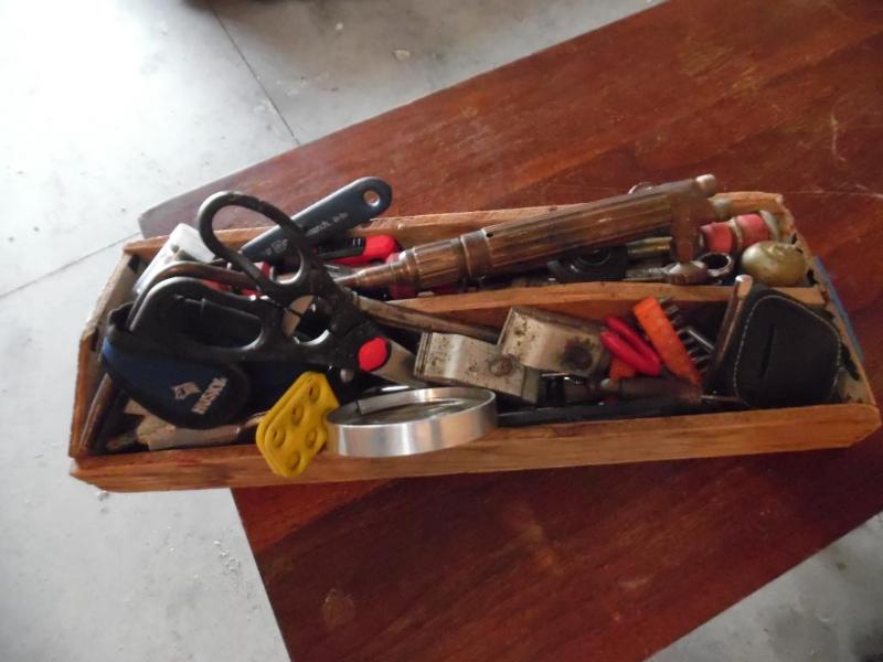lot 26 image: Tools