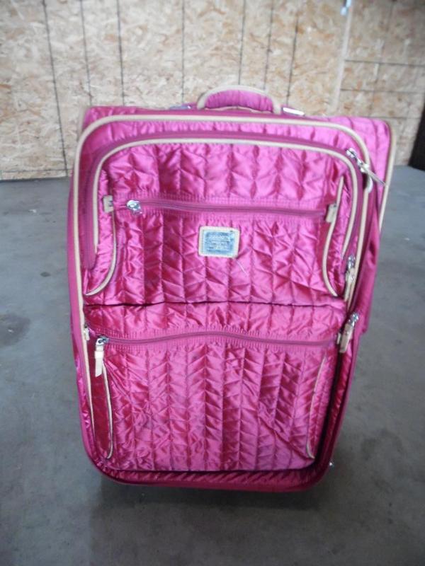 lot 62 image: Suitcase