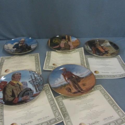 lot 180 image: John Wayne Memorial Plates - The Franklin Mint