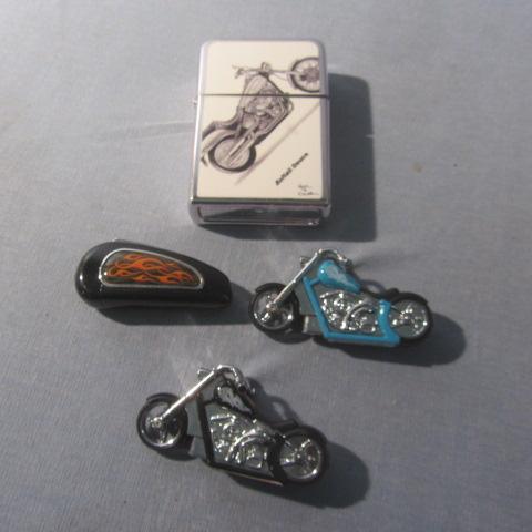 lot 194 image: Harley, Motorcycle Lighters