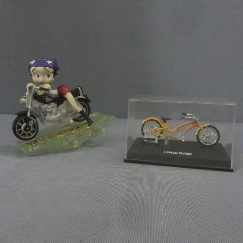 lot 199 image: Betty Boop Cycle, Lemon Crush Bike