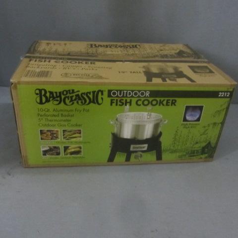 lot 209 image: Outdoor Fish Cooker