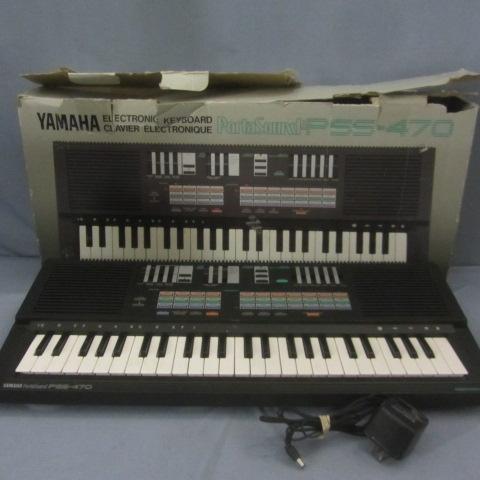 lot 247 image: Yamaha Electronic Keyboard