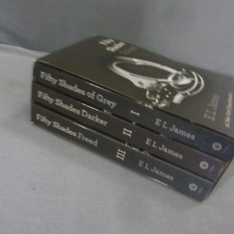 lot 290 image: Fifty Shades Trilogy