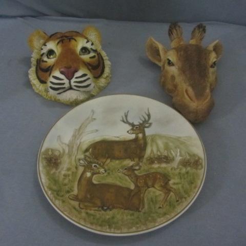 lot 298 image: Deer Plate, Animal Head Wall Hangings