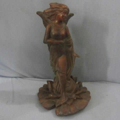 lot 299 image: Garden Angel