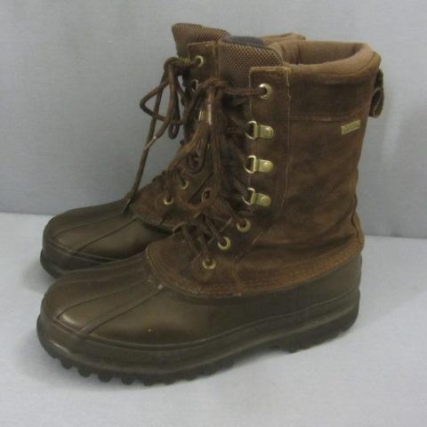 lot 36 image: Cabelas PAC Boots