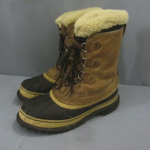 lot 37 image: Sorel Winter Boots