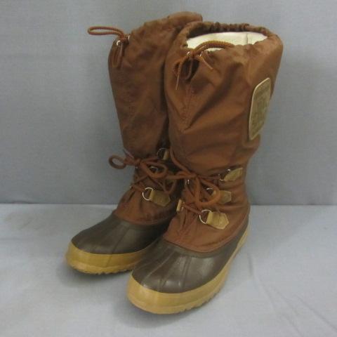 lot 38 image: Womens Sorel Boots
