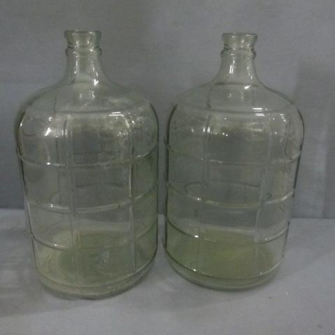 lot 56 image: Glass Water Jugs